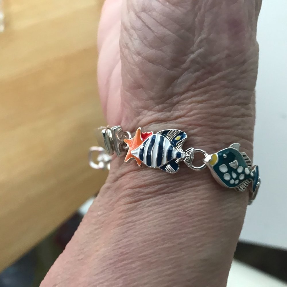 Fish Bracelet Magnetic Closure New Beach Jewelry - Picture 4 of 9
